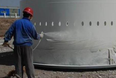 华州除锈喷漆翻新是恢复金属资产价值的